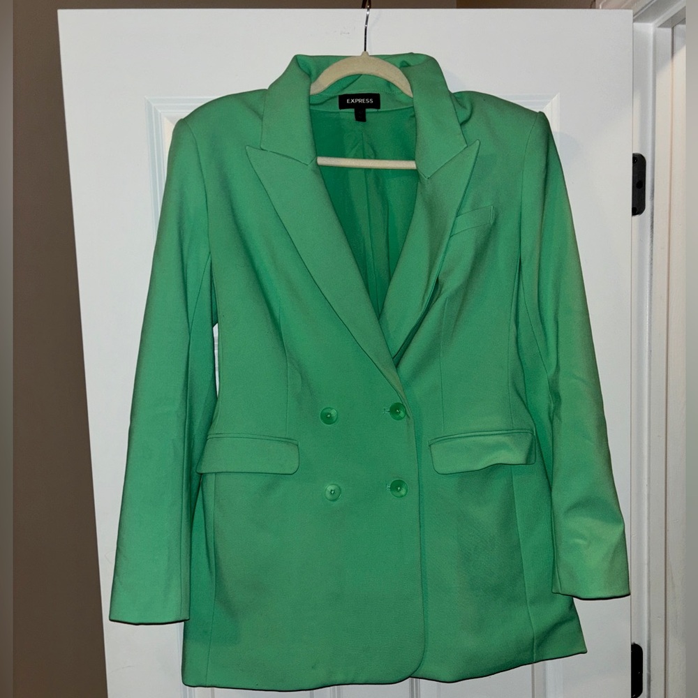 Express Women’s suit jacket; Green; Size 12